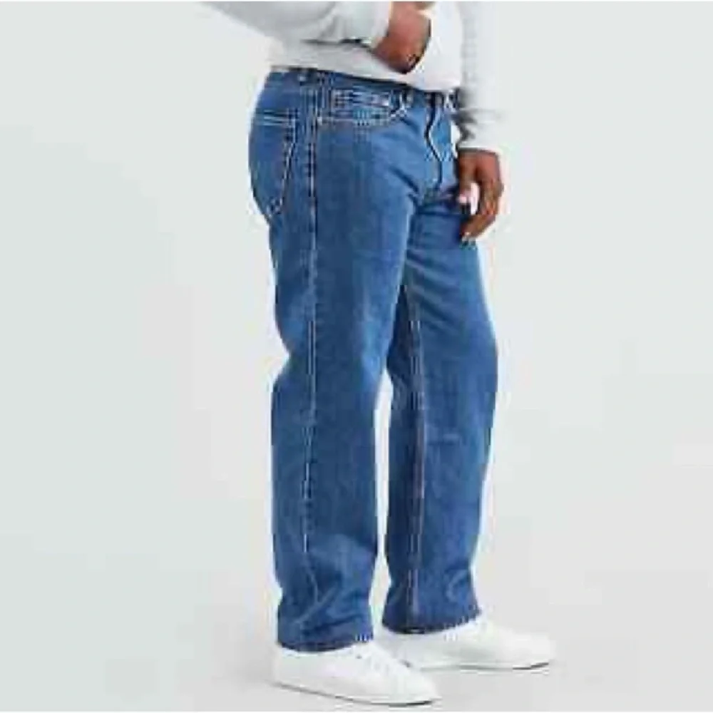 Levi's Men's Big & Tall Size 44X33 550 Relaxed Fit Medium Stonewash Jeans